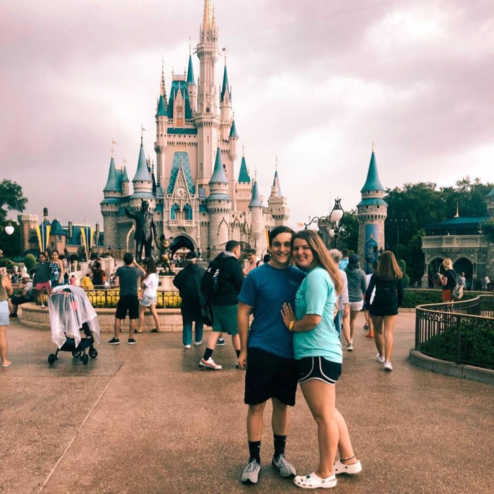 Meet your Posher, Caitlin